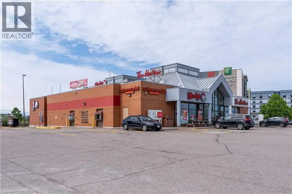 11 Sinclair Boulevard, Brantford